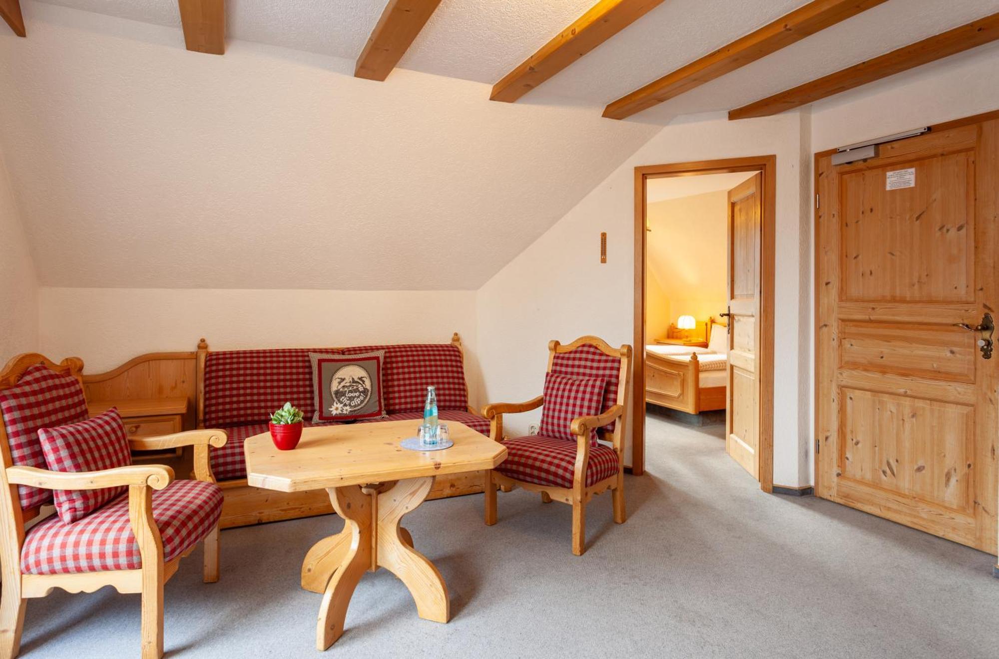 Hotel Sauerlaender Hof Willingen  Extérieur photo